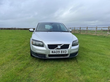 Used Volvo C30 2009 for sale - 77709060: Photo