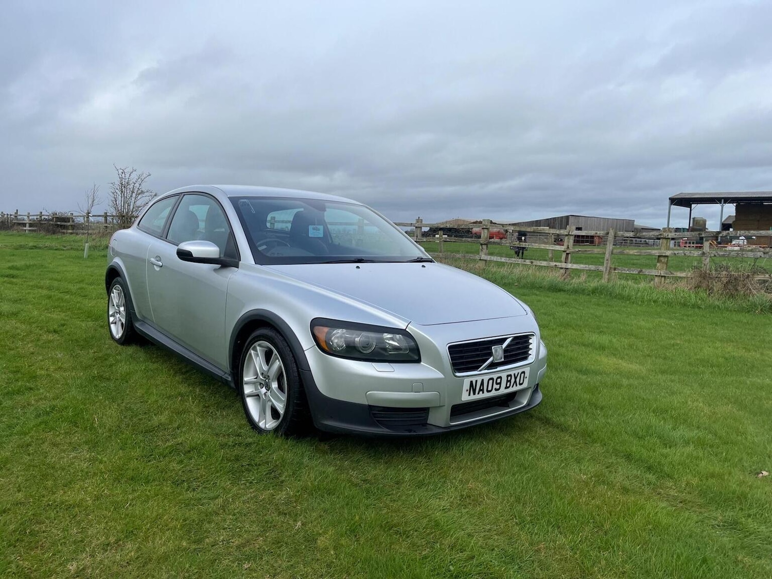 Used Volvo C30 2009 for sale - 77709060: Photo 5