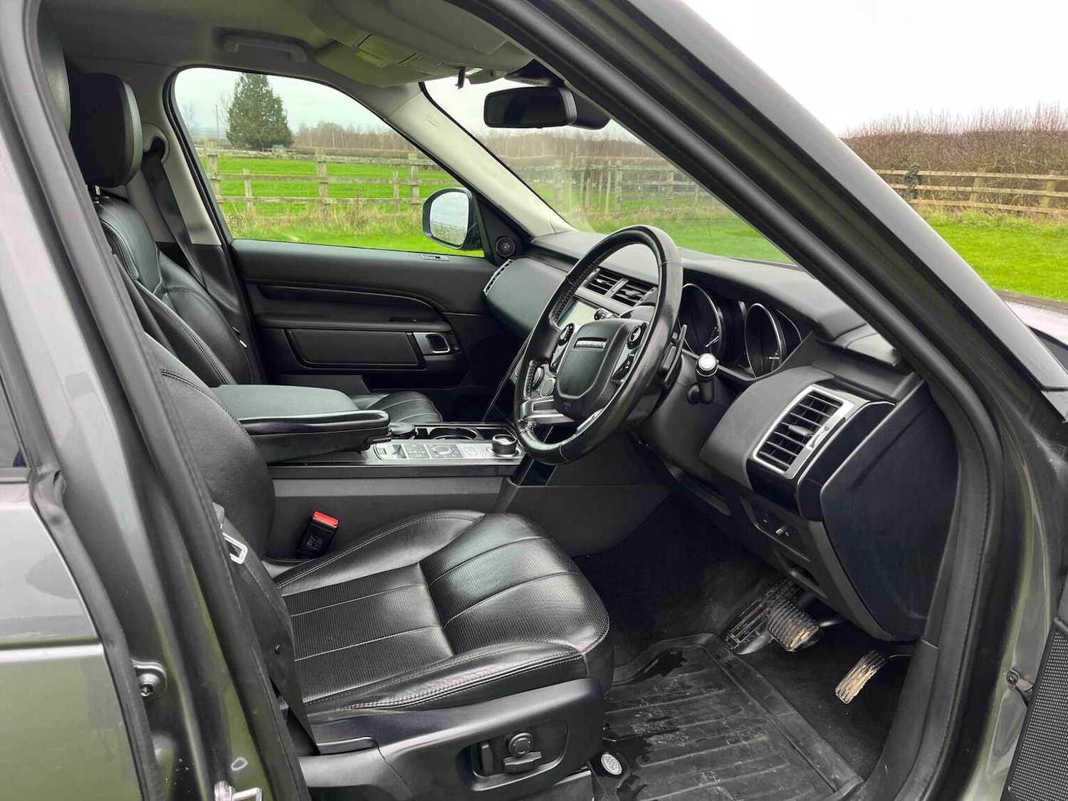 Used Land Rover Discovery 2019 for sale - 77038855: Photo 15