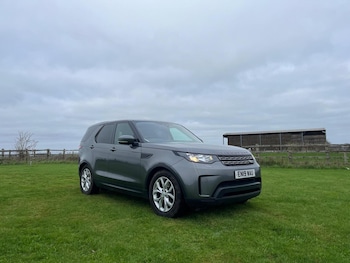 Used Land Rover Discovery 2019 for sale - 77038855: Photo