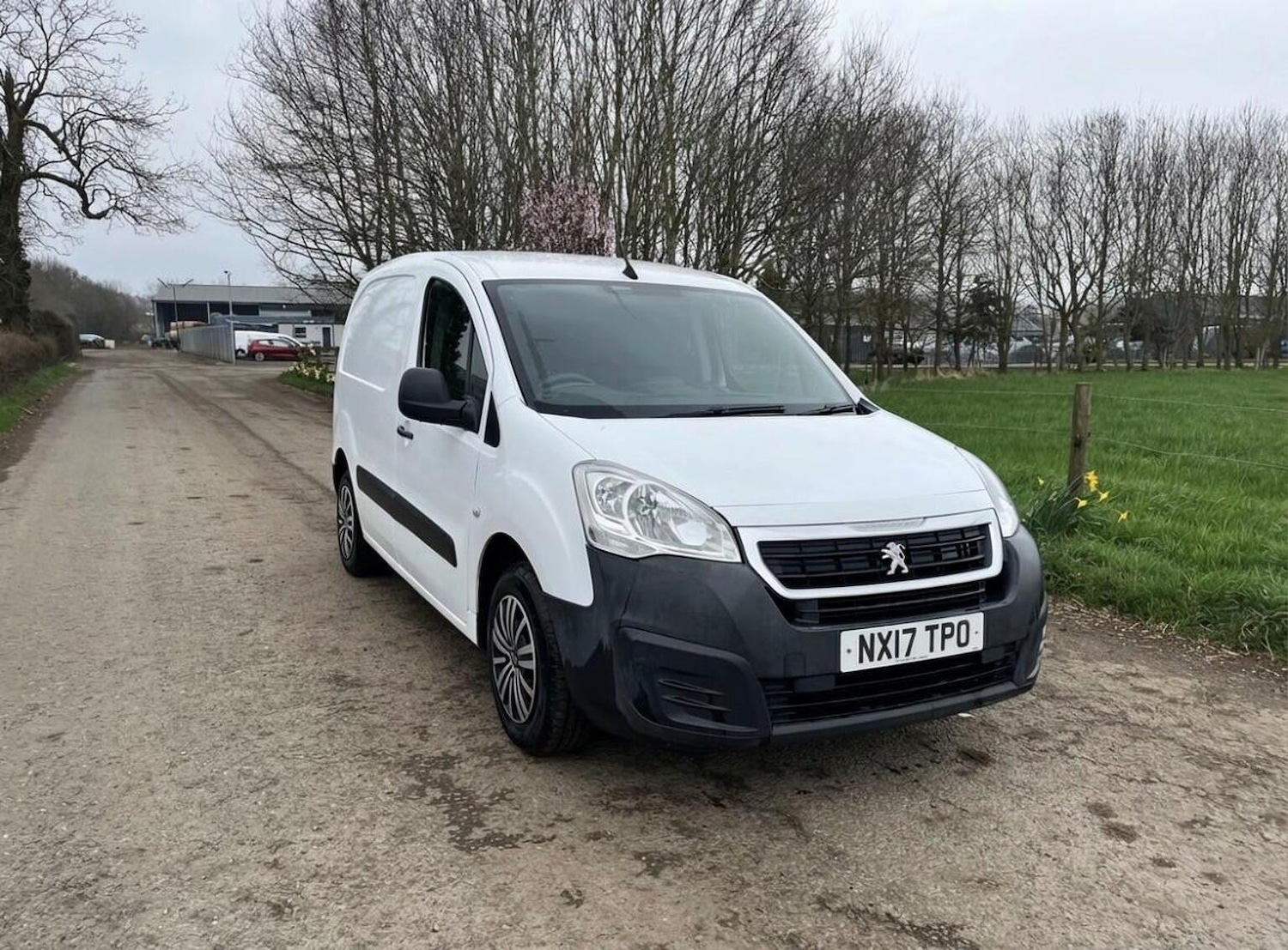 Used Peugeot Partner 2017 for sale - 78176121: Photo 4