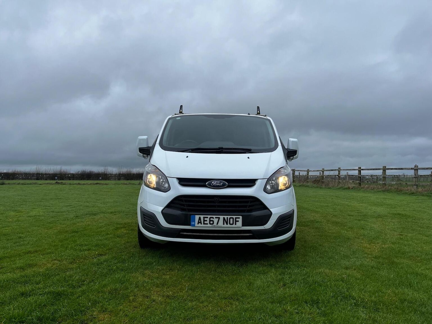 Used Ford Transit Custom 2017 for sale - 77400055: Photo 2