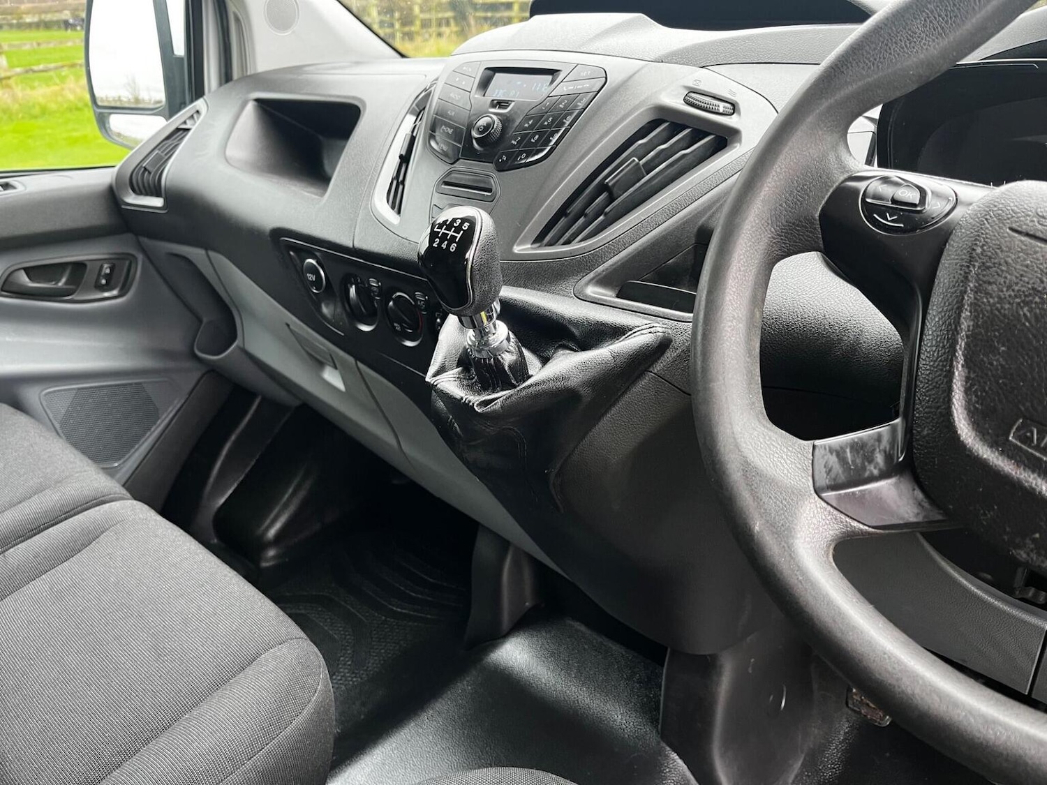 Used Ford Transit Custom 2017 for sale - 77400055: Photo 25