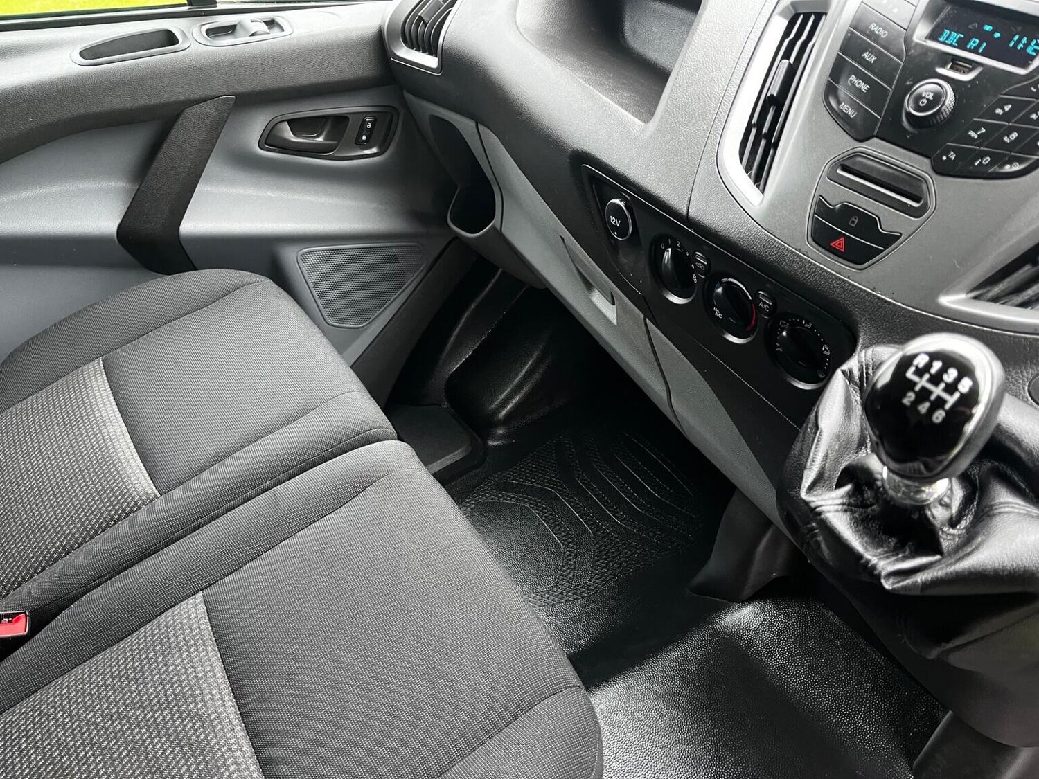 Used Ford Transit Custom 2017 for sale - 77400055: Photo 26