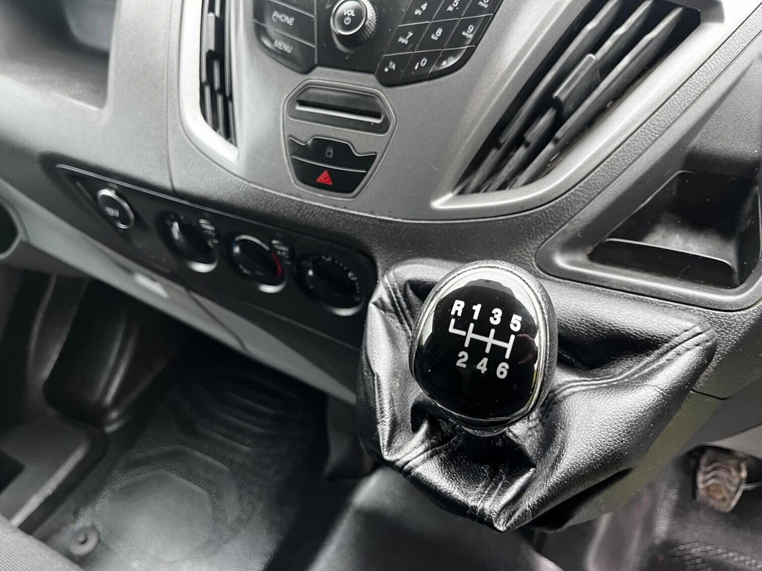 Used Ford Transit Custom 2017 for sale - 77400055: Photo 28