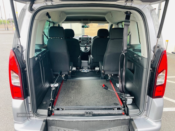 Vehicle 14
