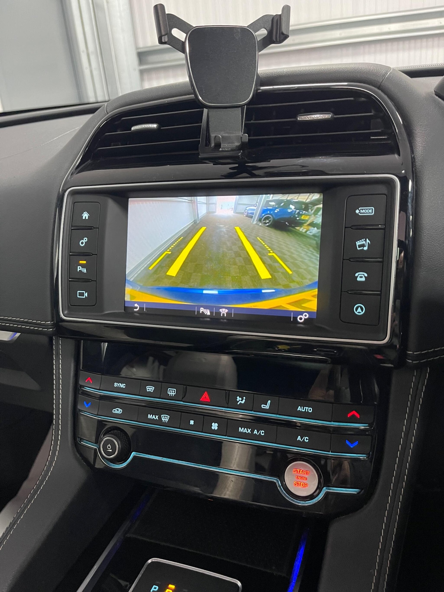 Used Jaguar F-Pace for sale - 78136085: Photo 41