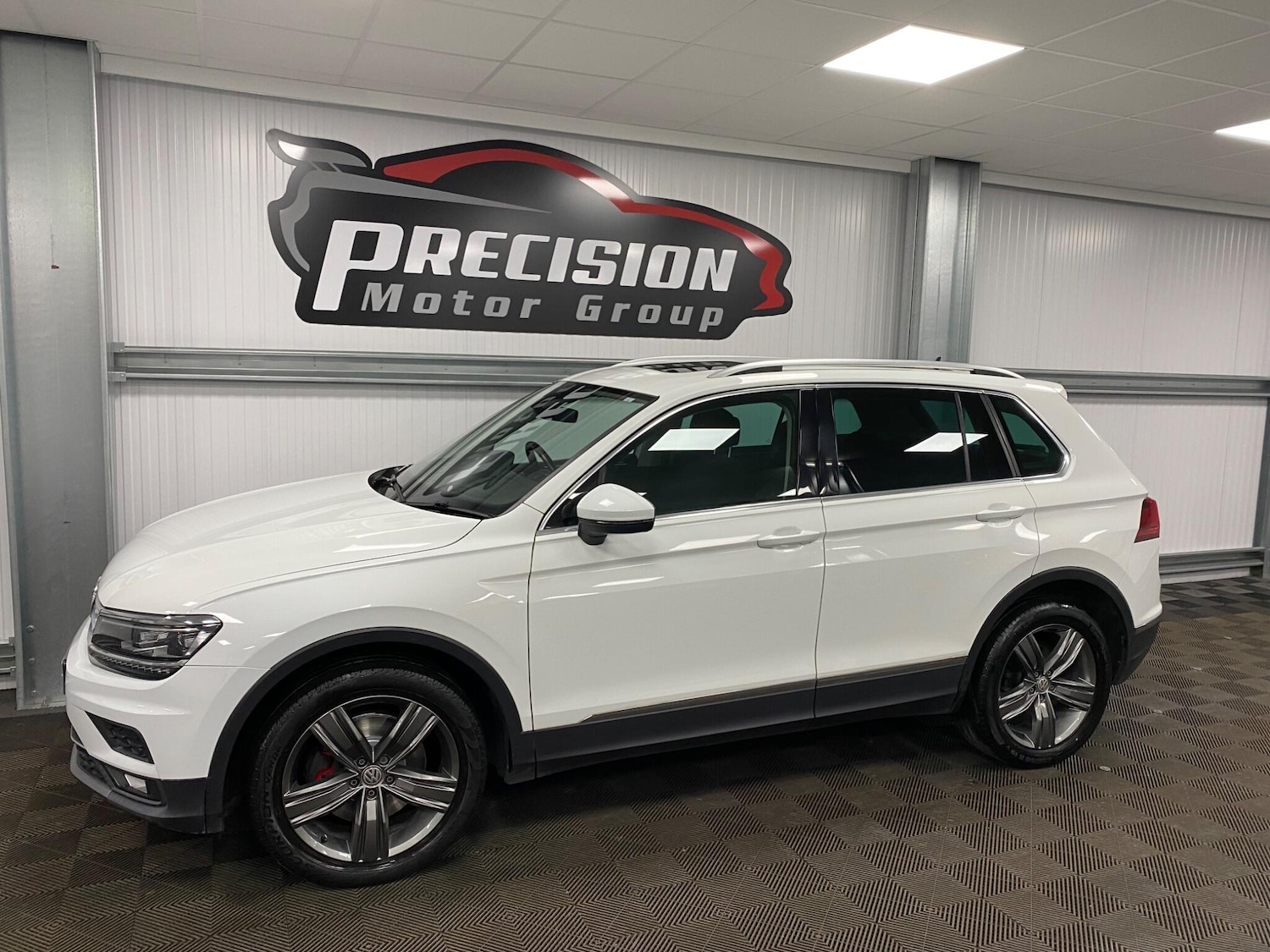 Used Volkswagen Tiguan 2018 for sale - 76993594: Photo 15
