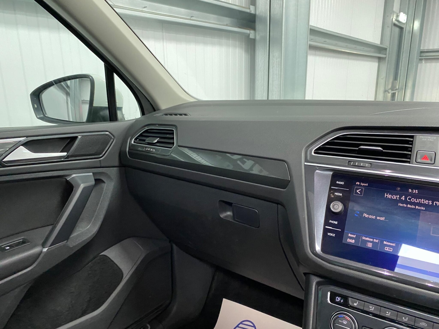 Used Volkswagen Tiguan 2018 for sale - 76993594: Photo 38