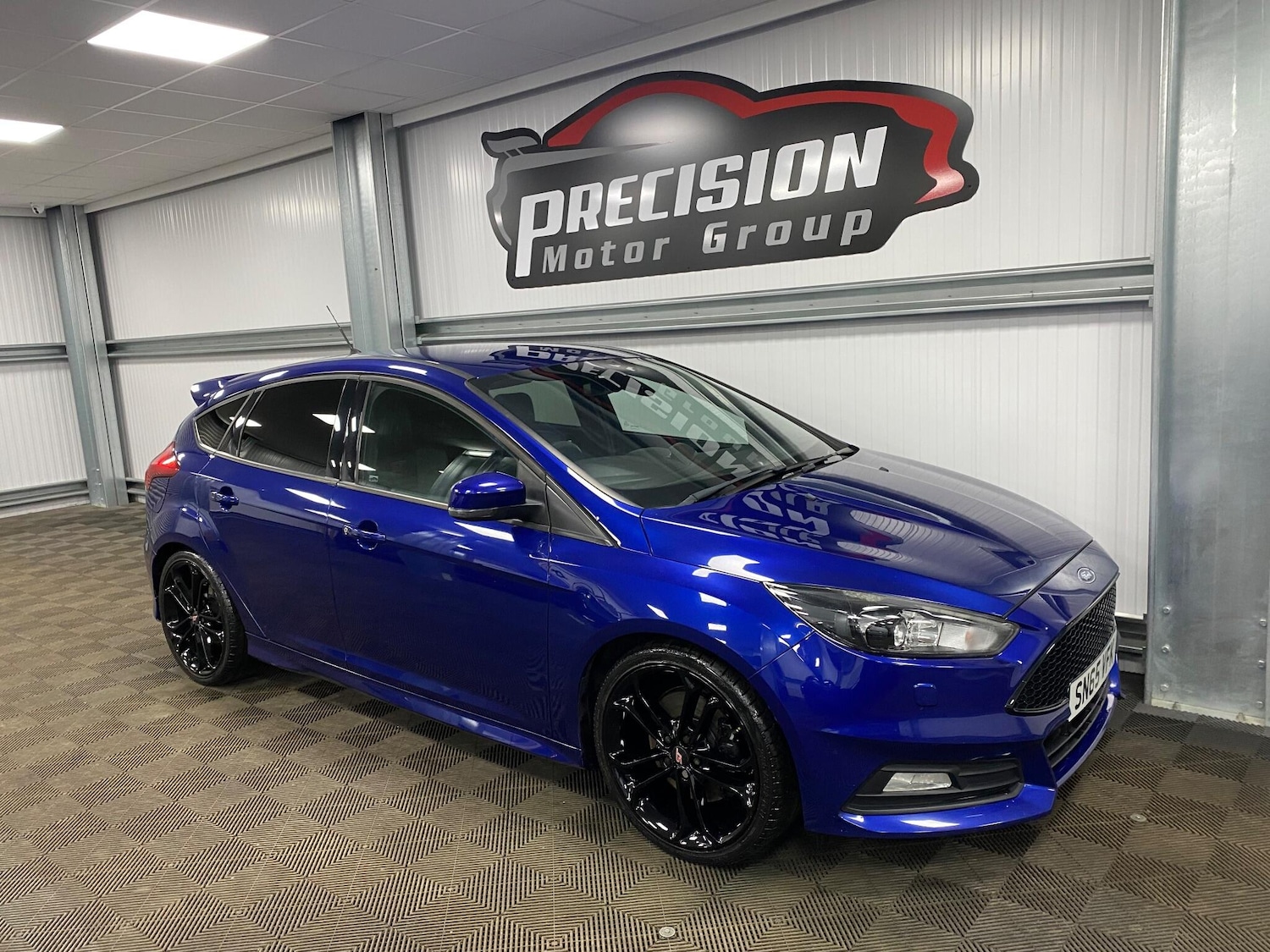 Used Ford Focus 2015 for sale - 77411983: Photo 3