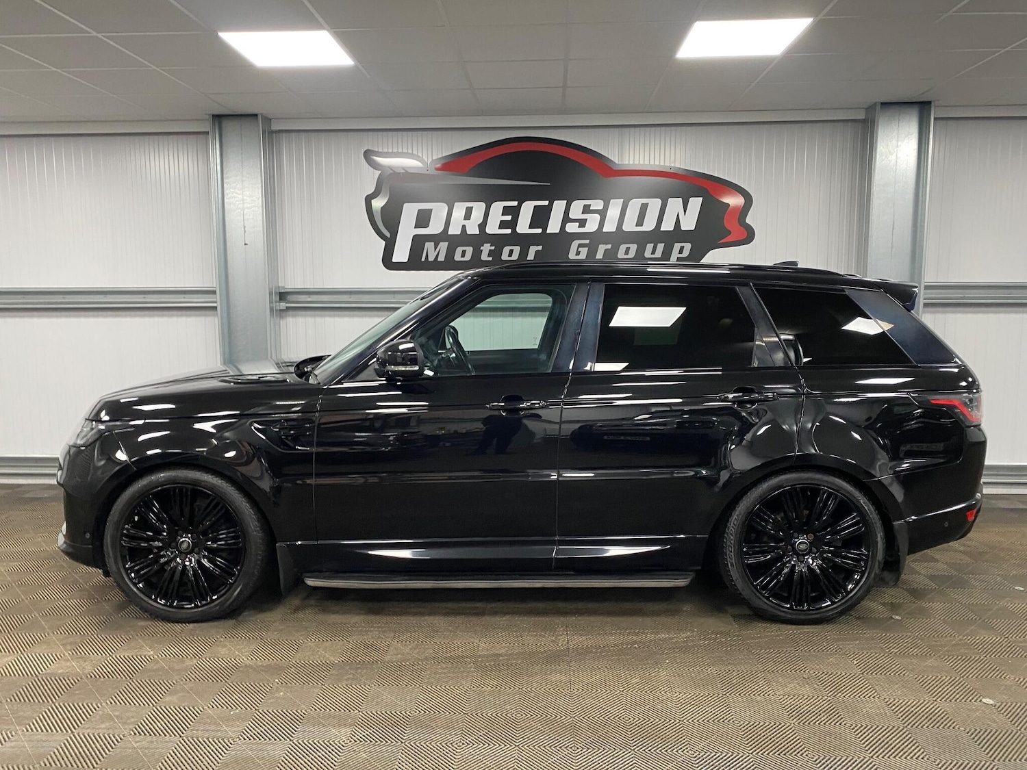 Used Land Rover Range Rover Sport 2018 for sale - 77229938: Photo 13