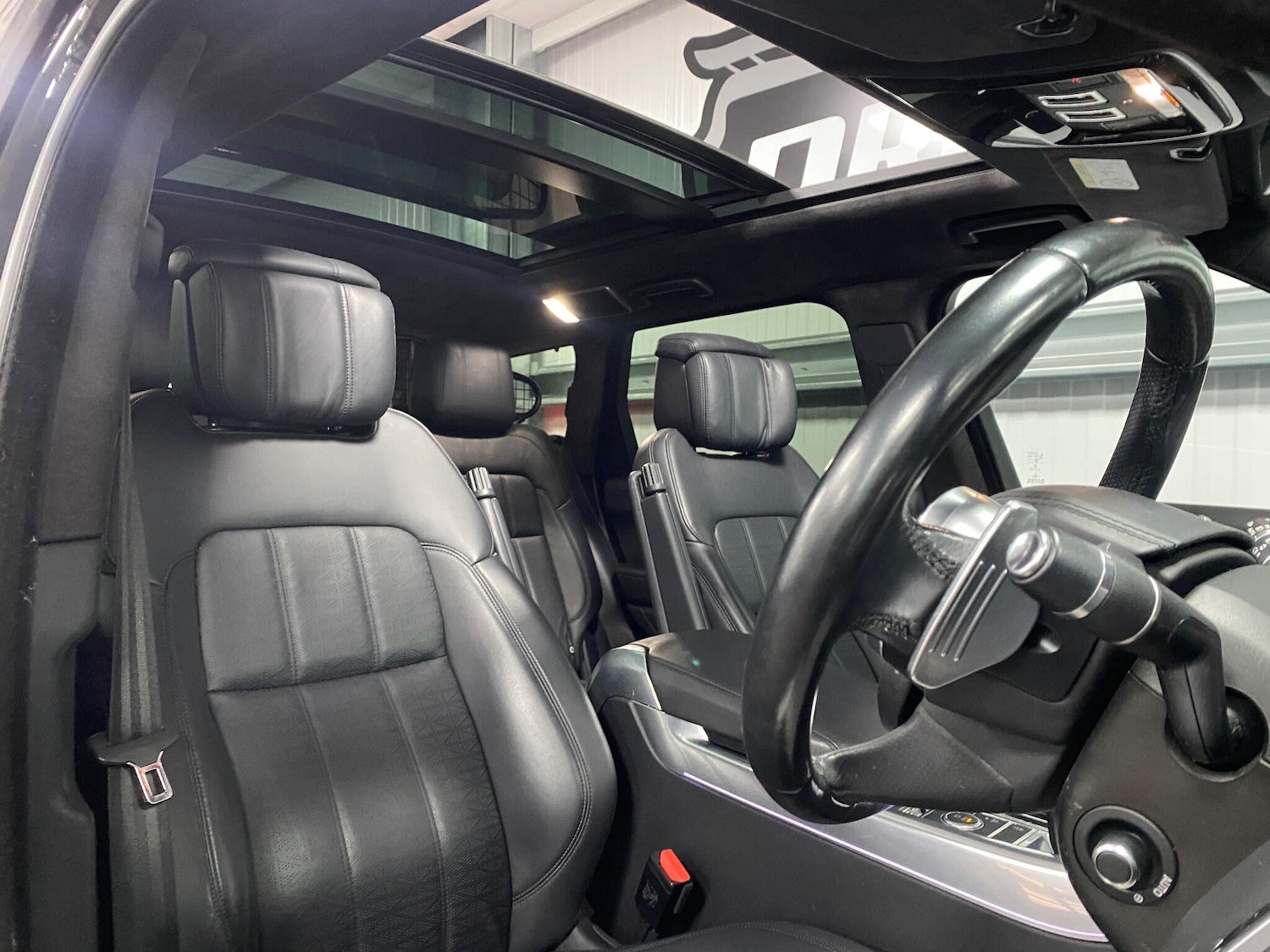 Used Land Rover Range Rover Sport 2018 for sale - 77229938: Photo 35