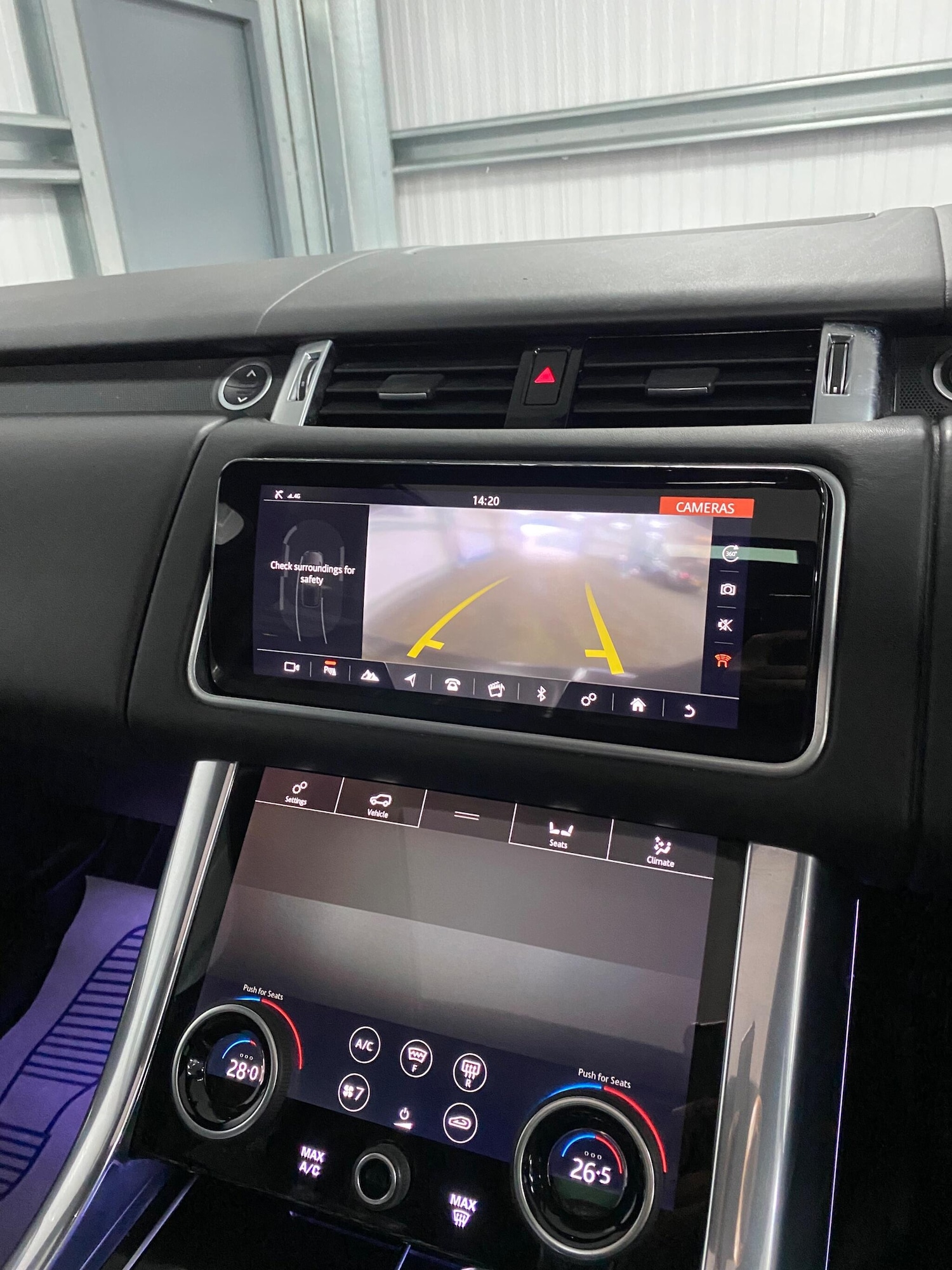 Used Land Rover Range Rover Sport 2018 for sale - 77229938: Photo 38