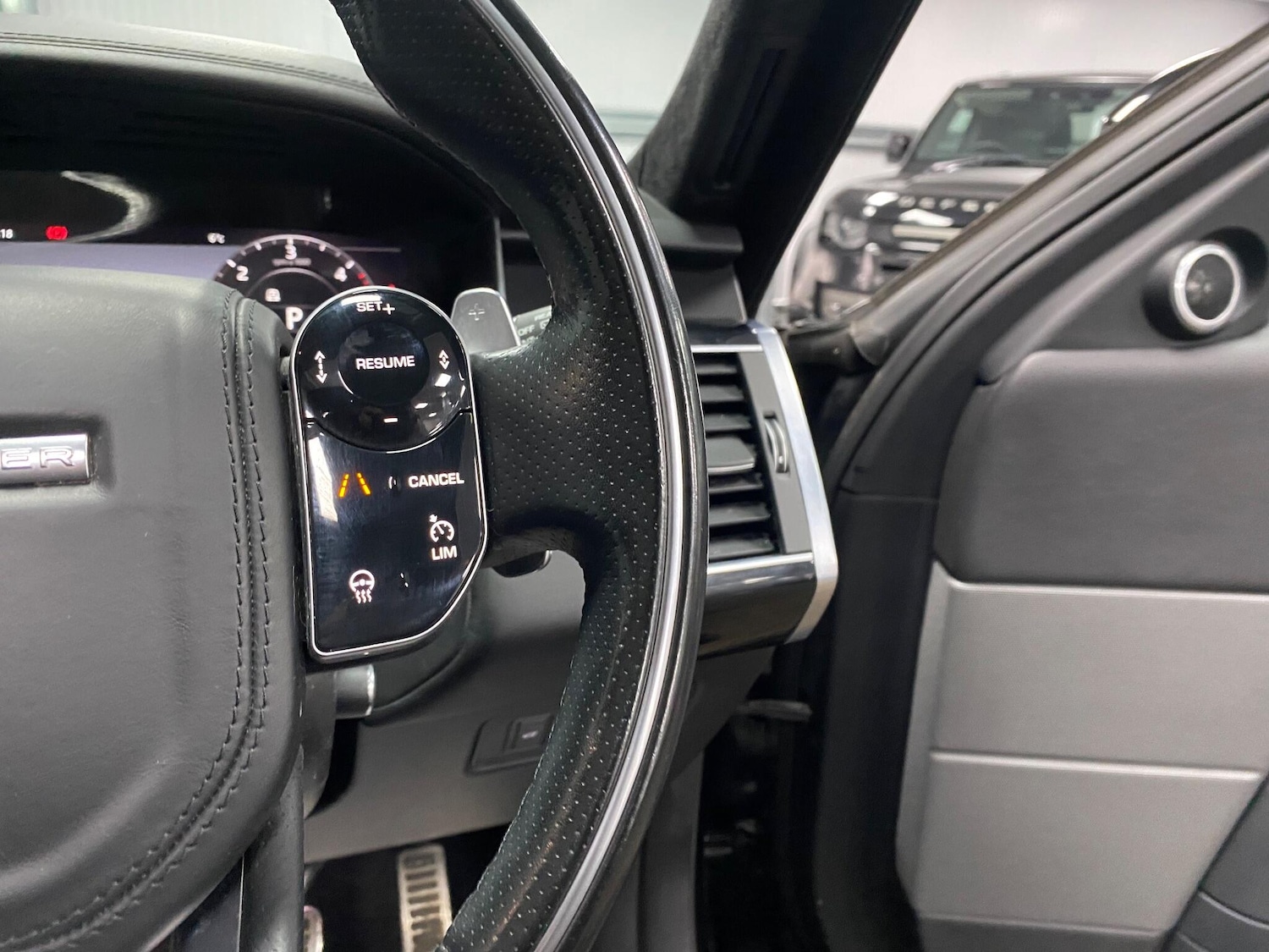 Used Land Rover Range Rover Sport 2018 for sale - 77229938: Photo 43