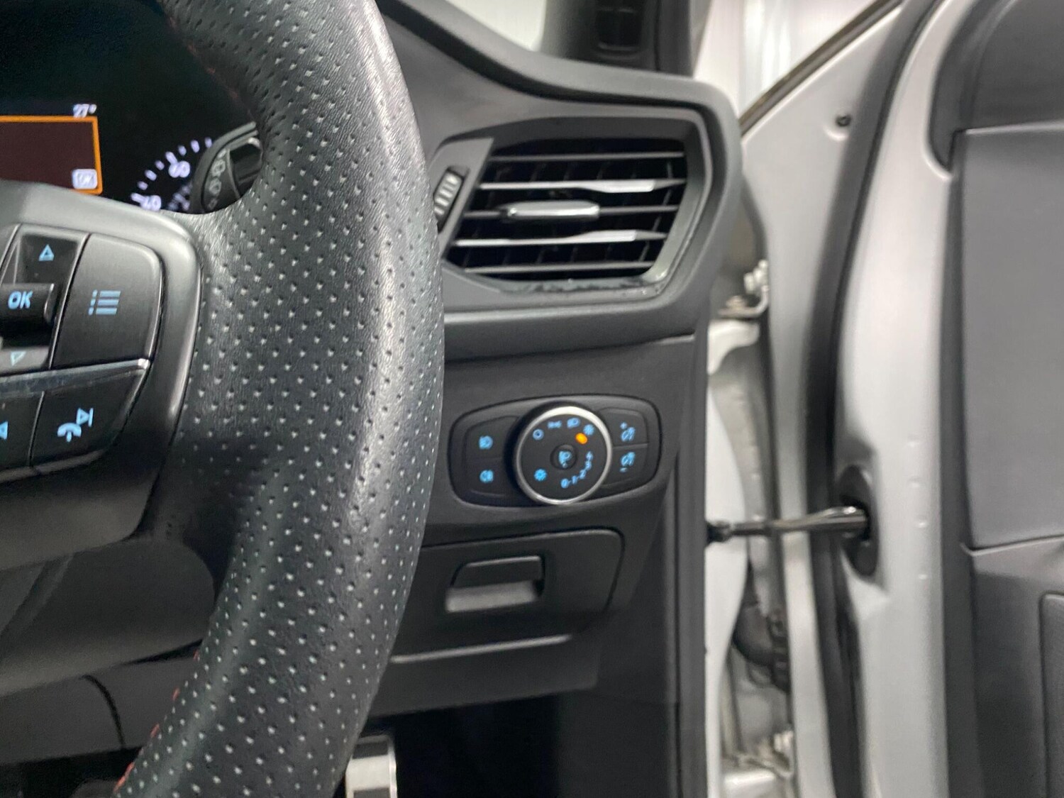 Used Ford Focus 2019 for sale - 76071849: Photo 36