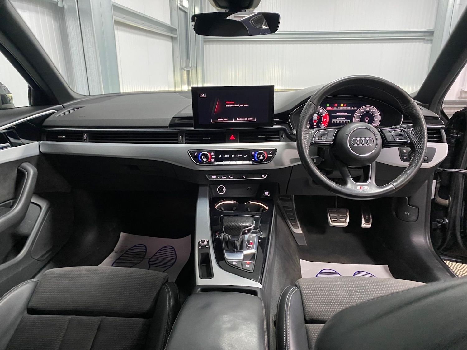 Vehicle 29