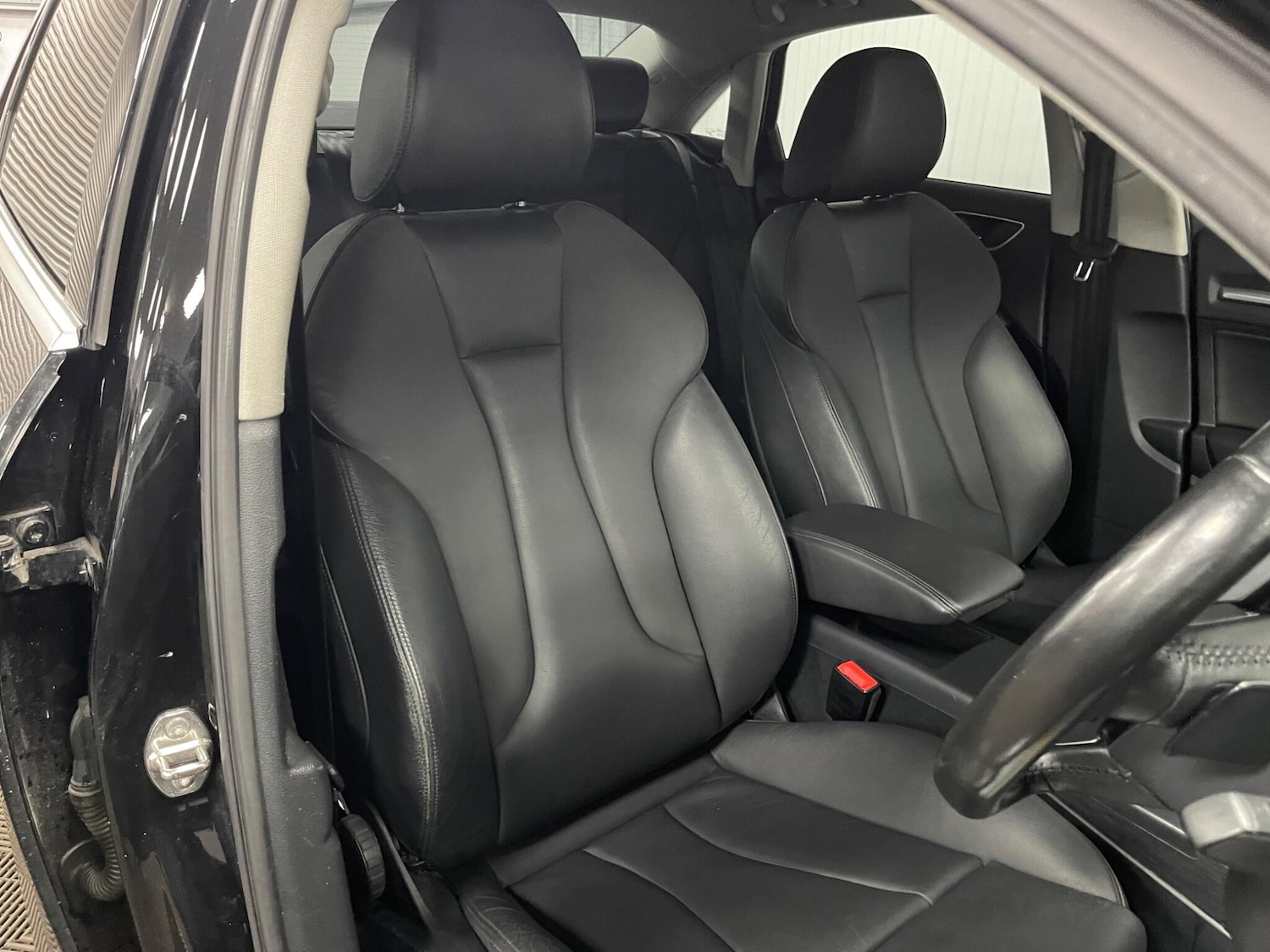 Used Audi A3 2016 for sale - 78086931: Photo 37