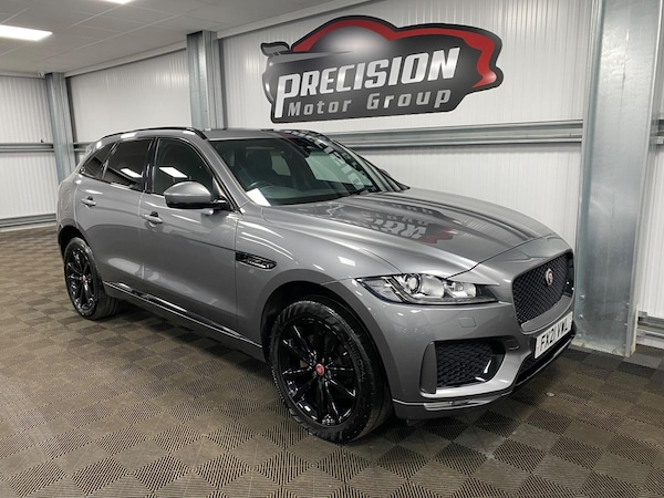 Used Jaguar F-Pace 2021 for sale - 76239808: Photo 2