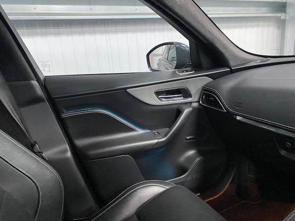 Used Jaguar F-Pace 2021 for sale - 76239808: Photo 46