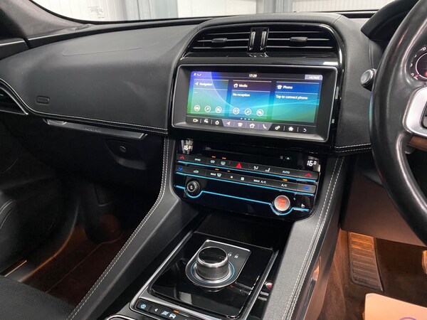 Used Jaguar F-Pace 2021 for sale - 76239808: Photo 59