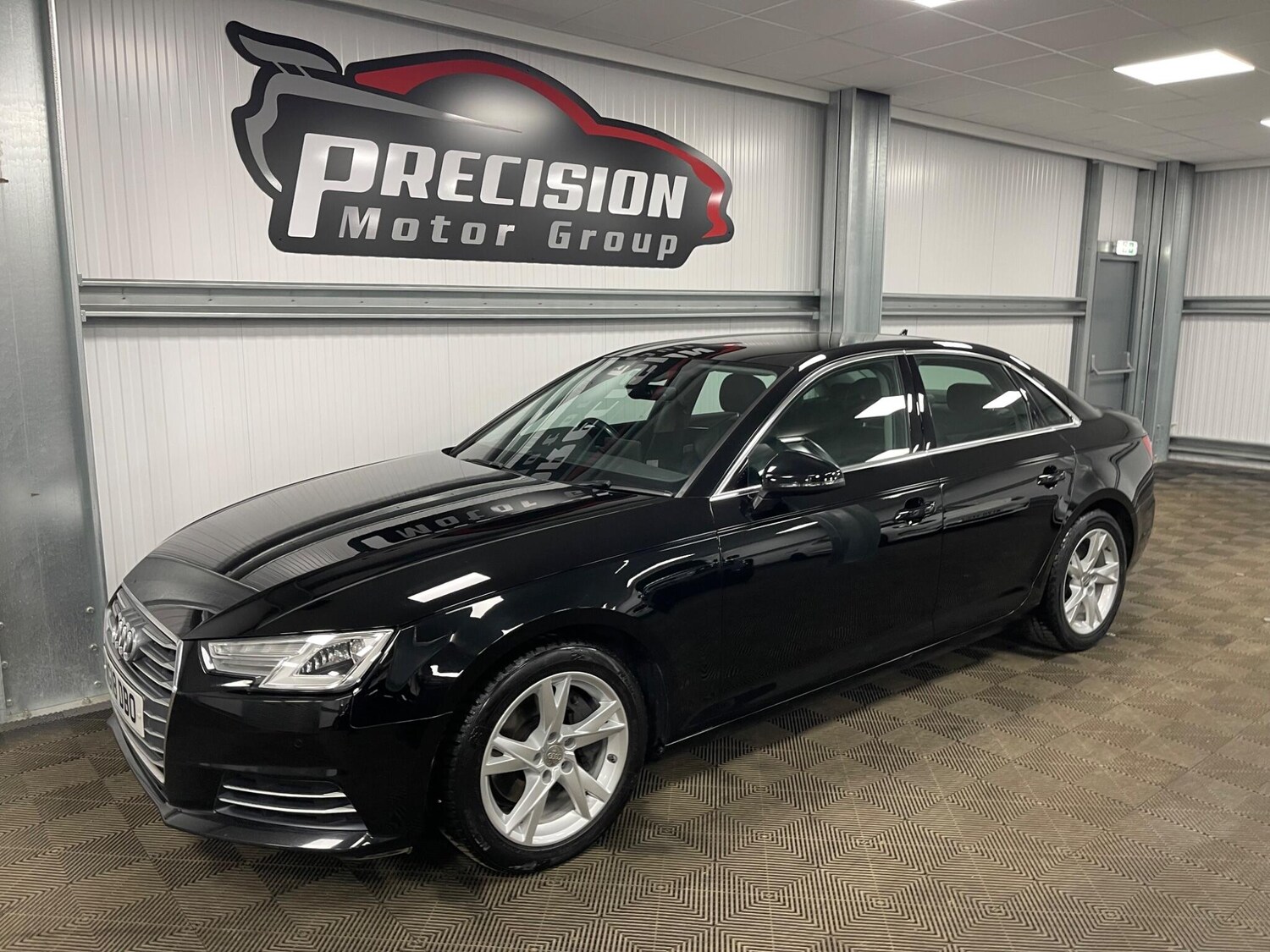 Used Audi A4 2018 for sale - 77574060: Photo 8