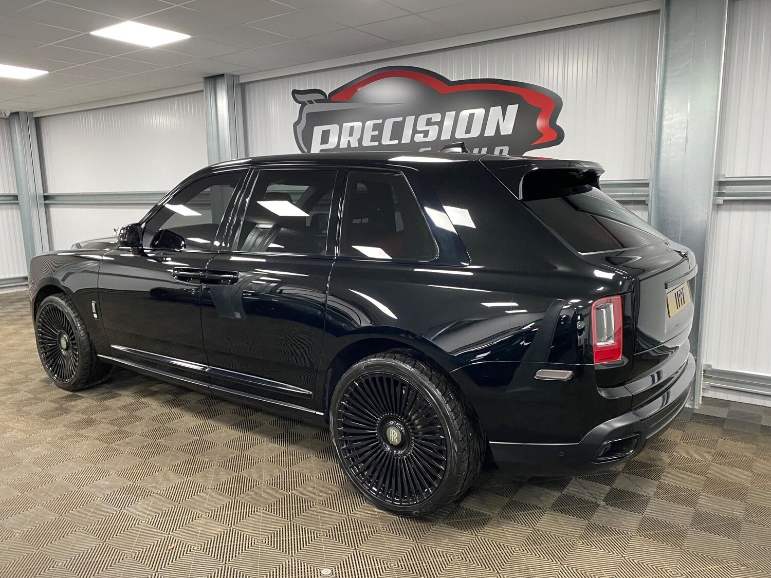 Used Rolls-Royce Cullinan 2022 for sale - 77550610: Photo 13