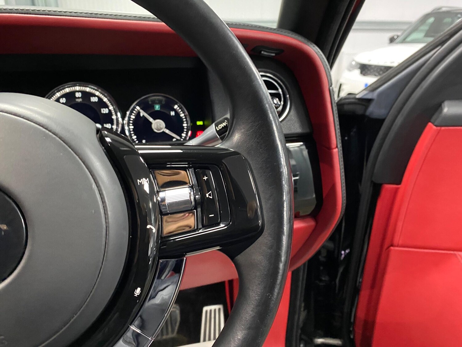 Used Rolls-Royce Cullinan 2022 for sale - 77550610: Photo 41