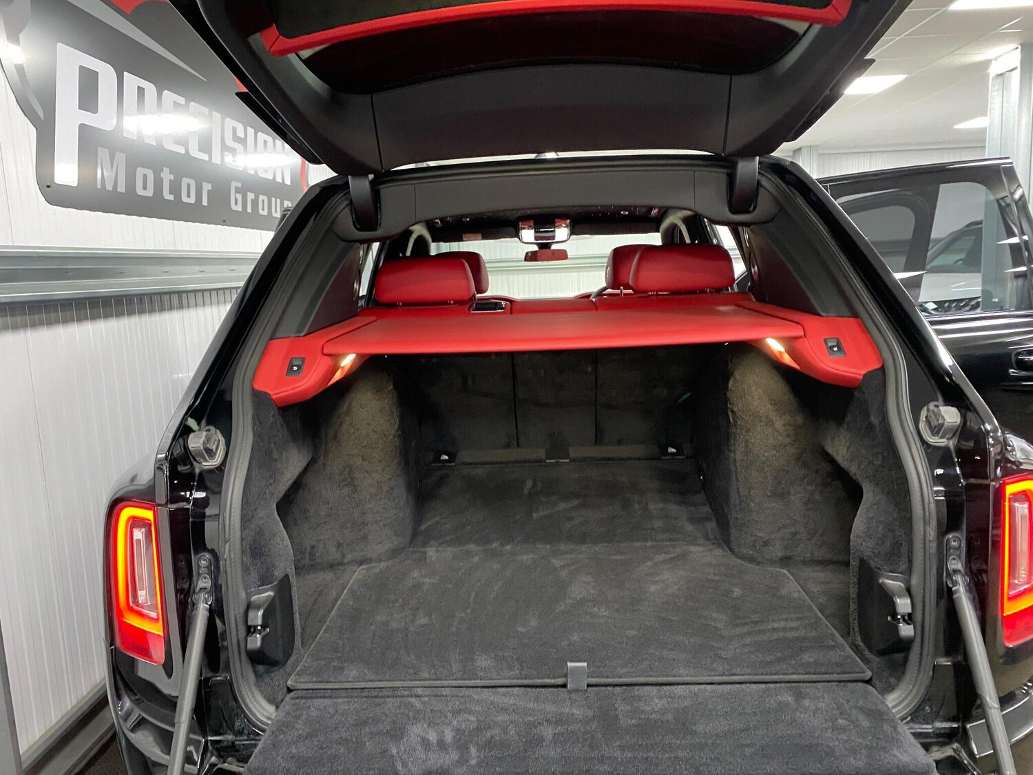 Used Rolls-Royce Cullinan 2022 for sale - 77550610: Photo 47