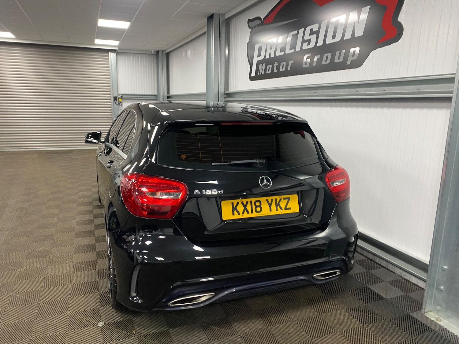 Used Mercedes-Benz A-Class 2018 for sale - 76633875: Photo 14