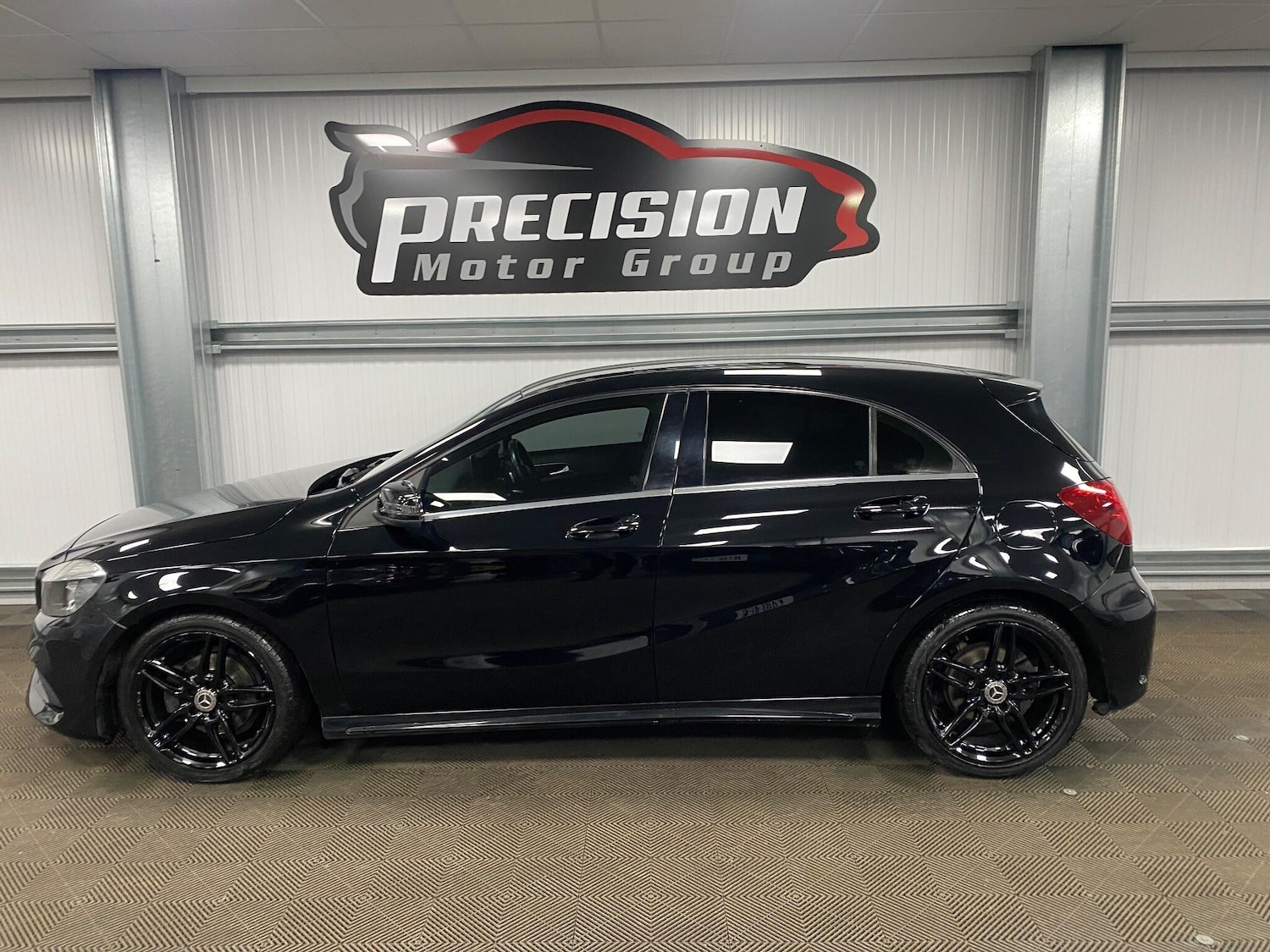 Used Mercedes-Benz A-Class 2018 for sale - 76633875: Photo 19