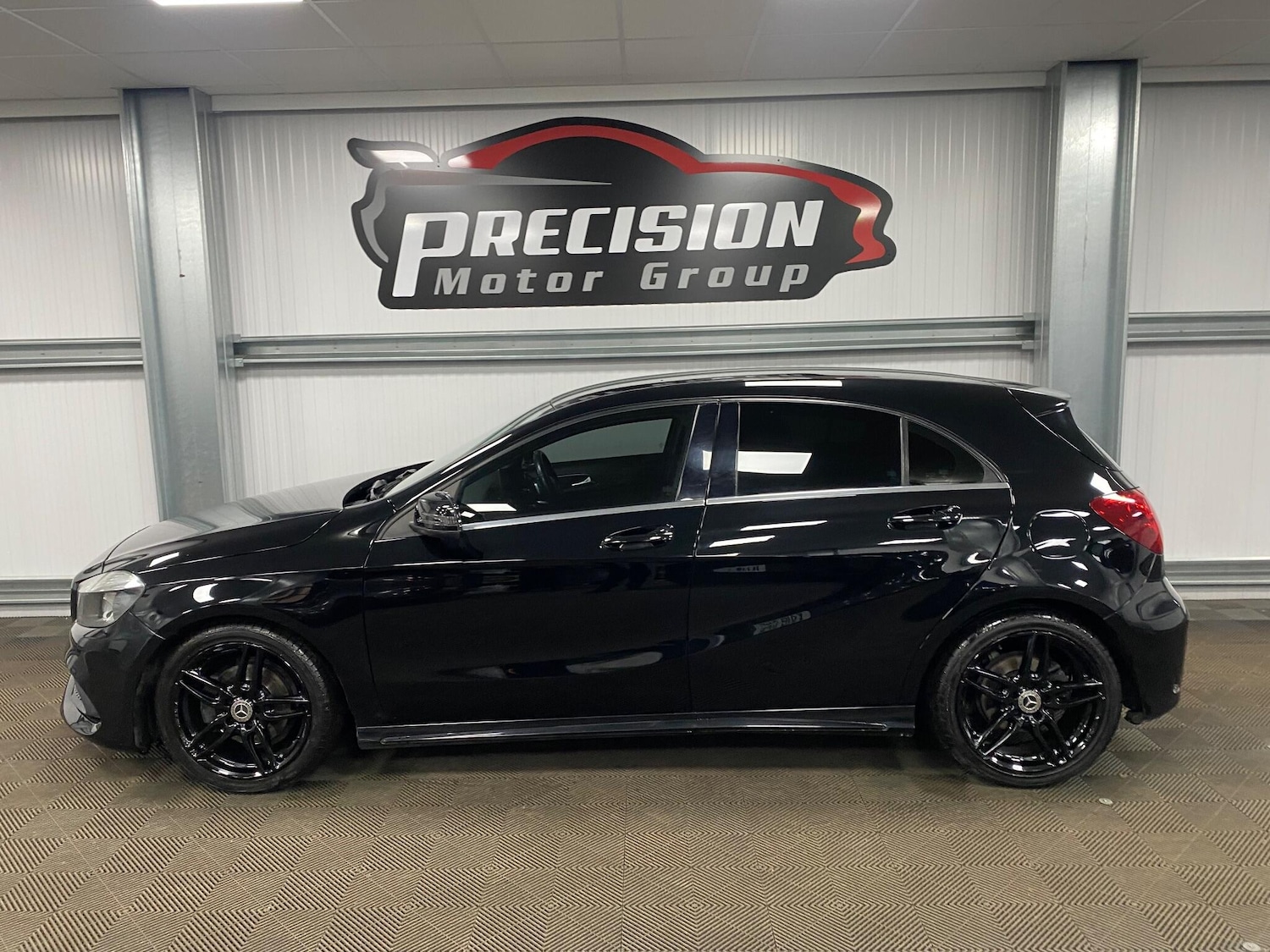 Used Mercedes-Benz A-Class 2018 for sale - 76633875: Photo 21