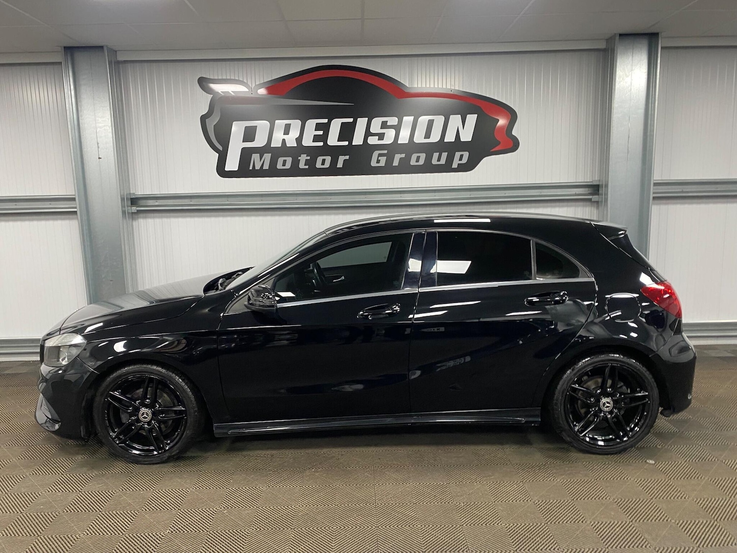 Used Mercedes-Benz A-Class 2018 for sale - 76633875: Photo 22