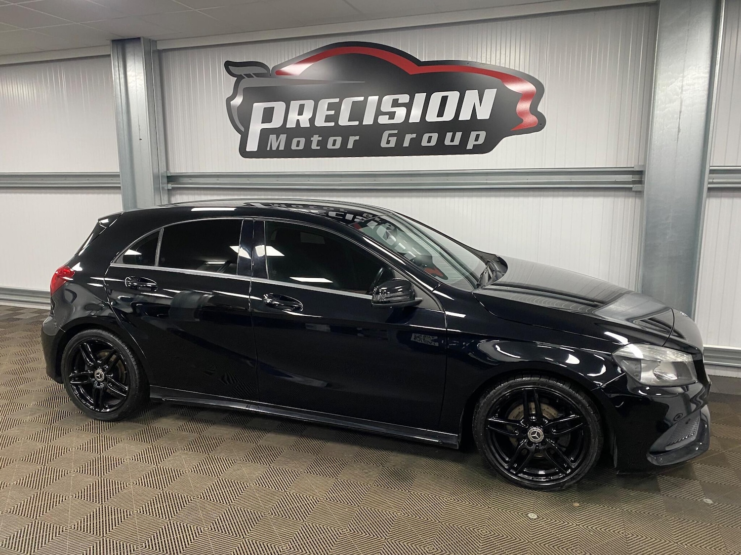 Used Mercedes-Benz A-Class 2018 for sale - 76633875: Photo 33