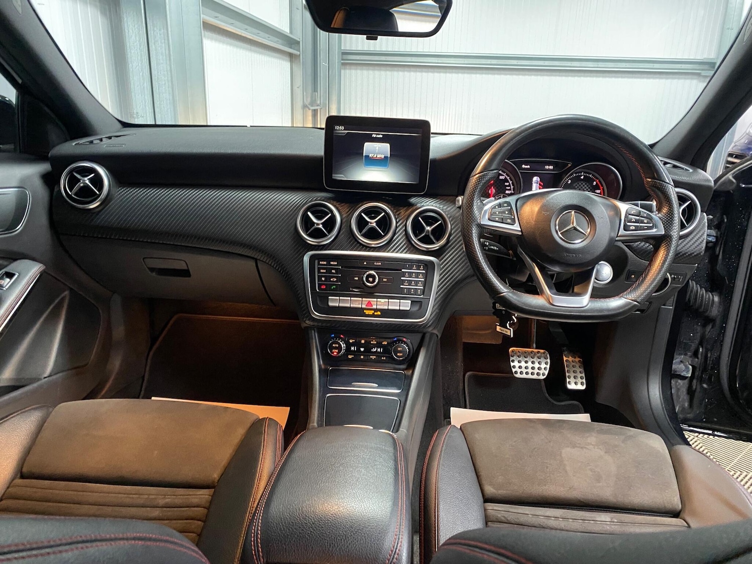 Used Mercedes-Benz A-Class 2018 for sale - 76633875: Photo 39