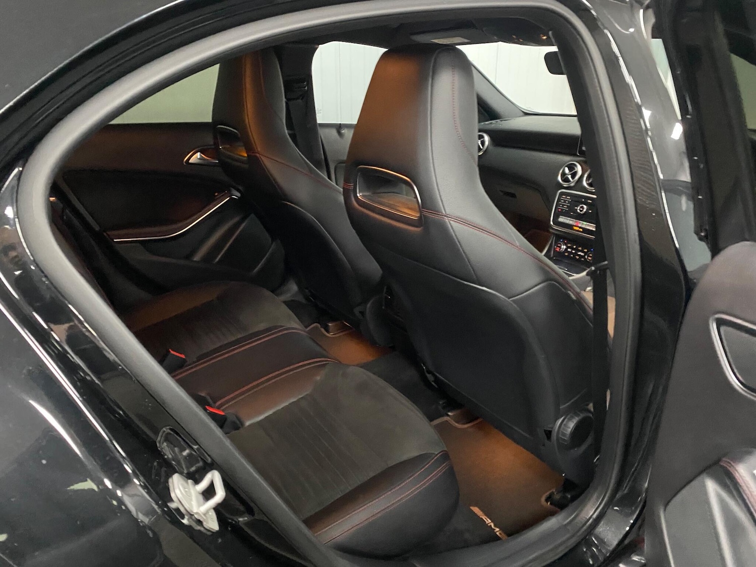 Used Mercedes-Benz A-Class 2018 for sale - 76633875: Photo 44