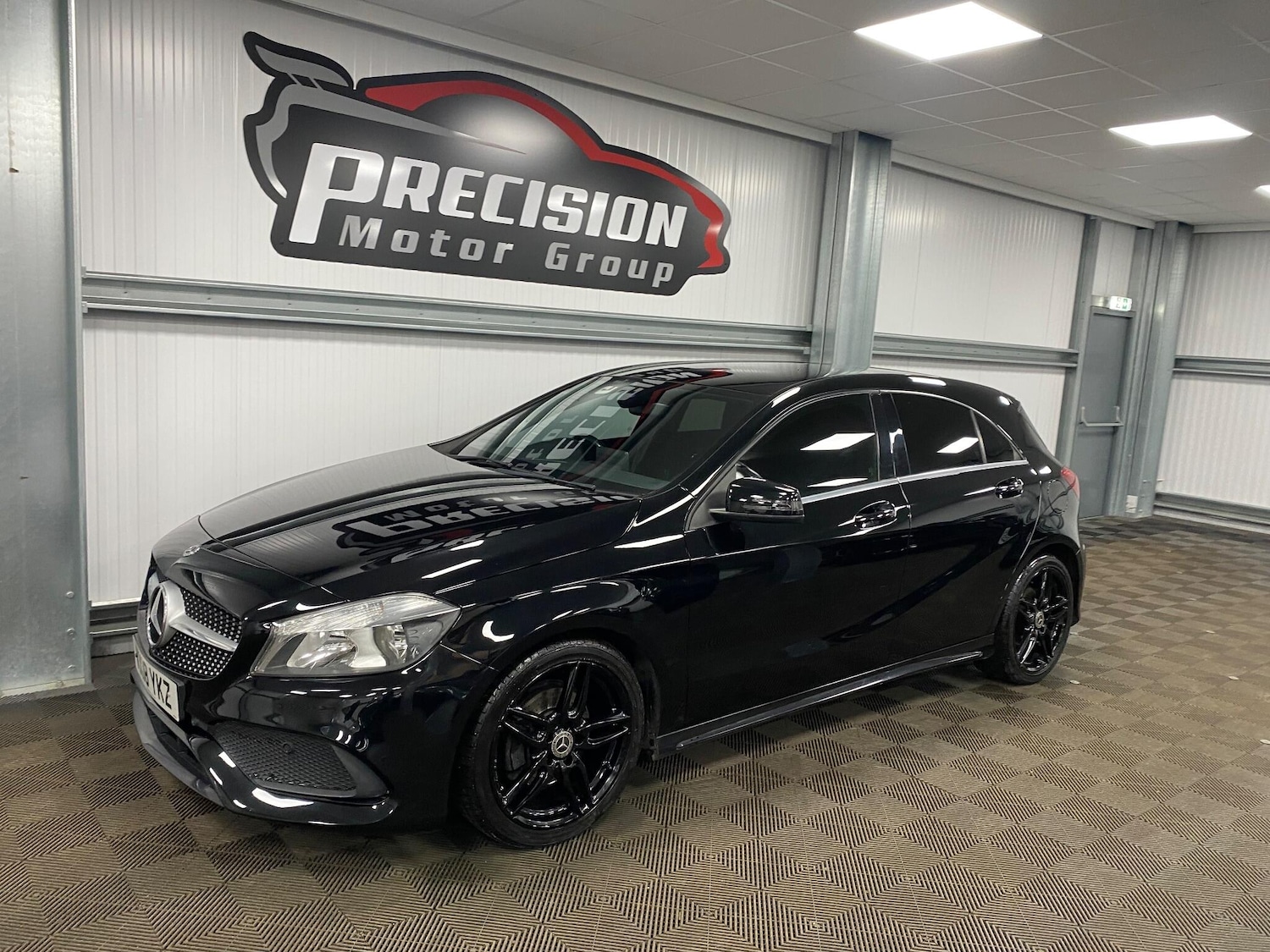 Used Mercedes-Benz A-Class 2018 for sale - 76633875: Photo 7