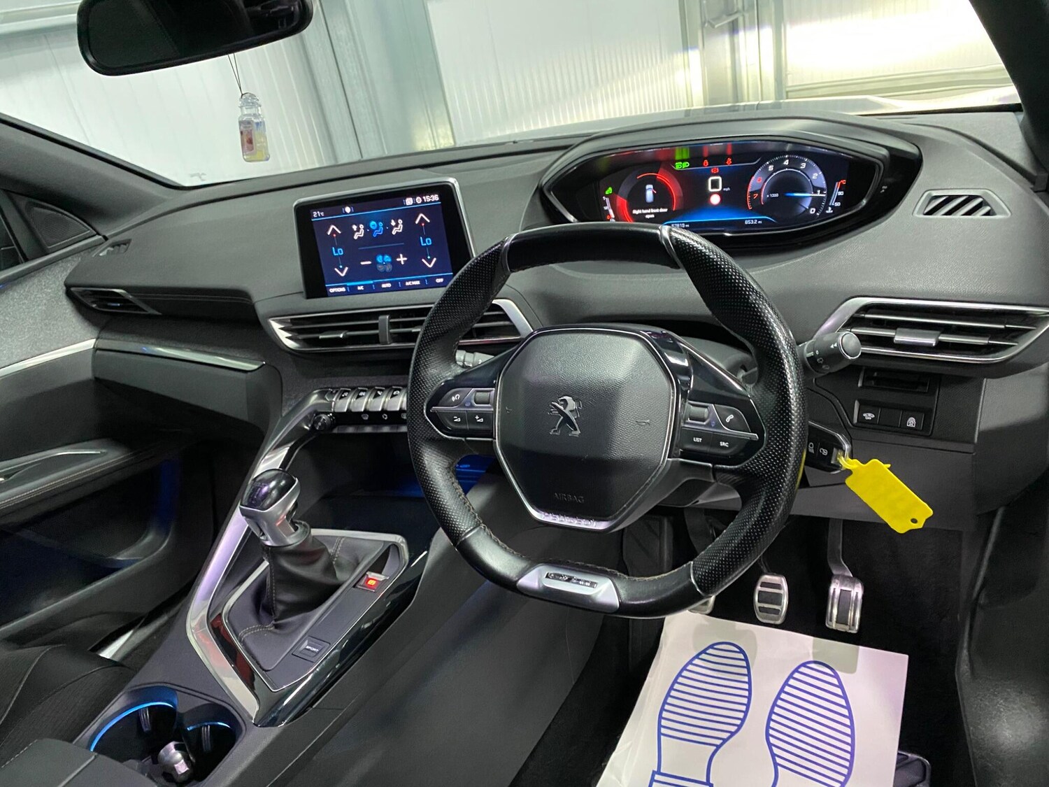 Used Peugeot 3008 2018 for sale - 76026636: Photo 30