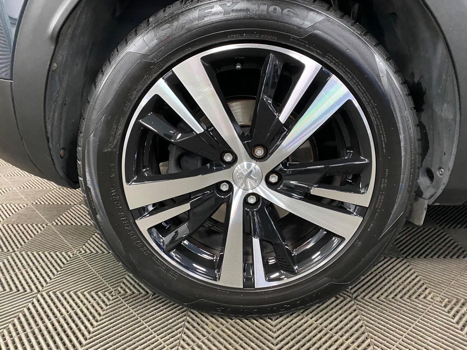 Used Peugeot 3008 2018 for sale - 76026636: Photo 46