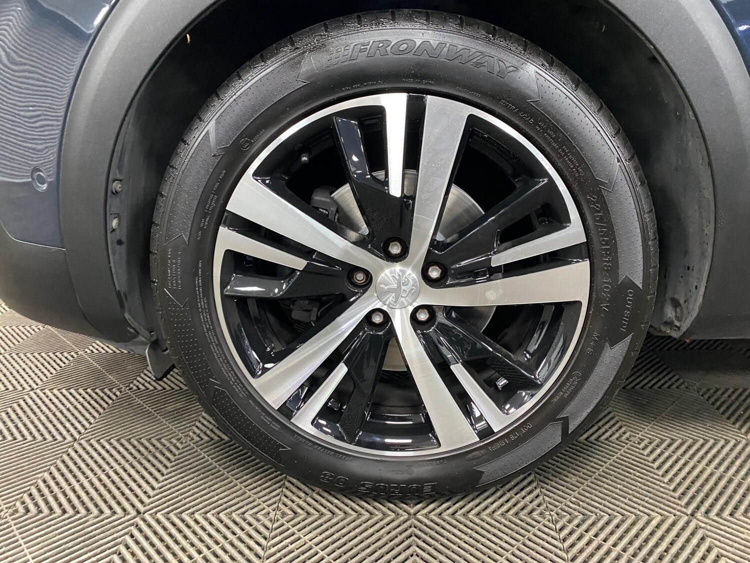 Used Peugeot 3008 2018 for sale - 76026636: Photo 49