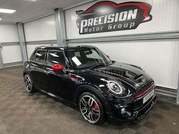 Used MINI Hatch 2019 for sale - 75634280: Photo