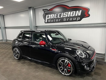 Used MINI Hatch 2019 for sale - 75634280: Photo