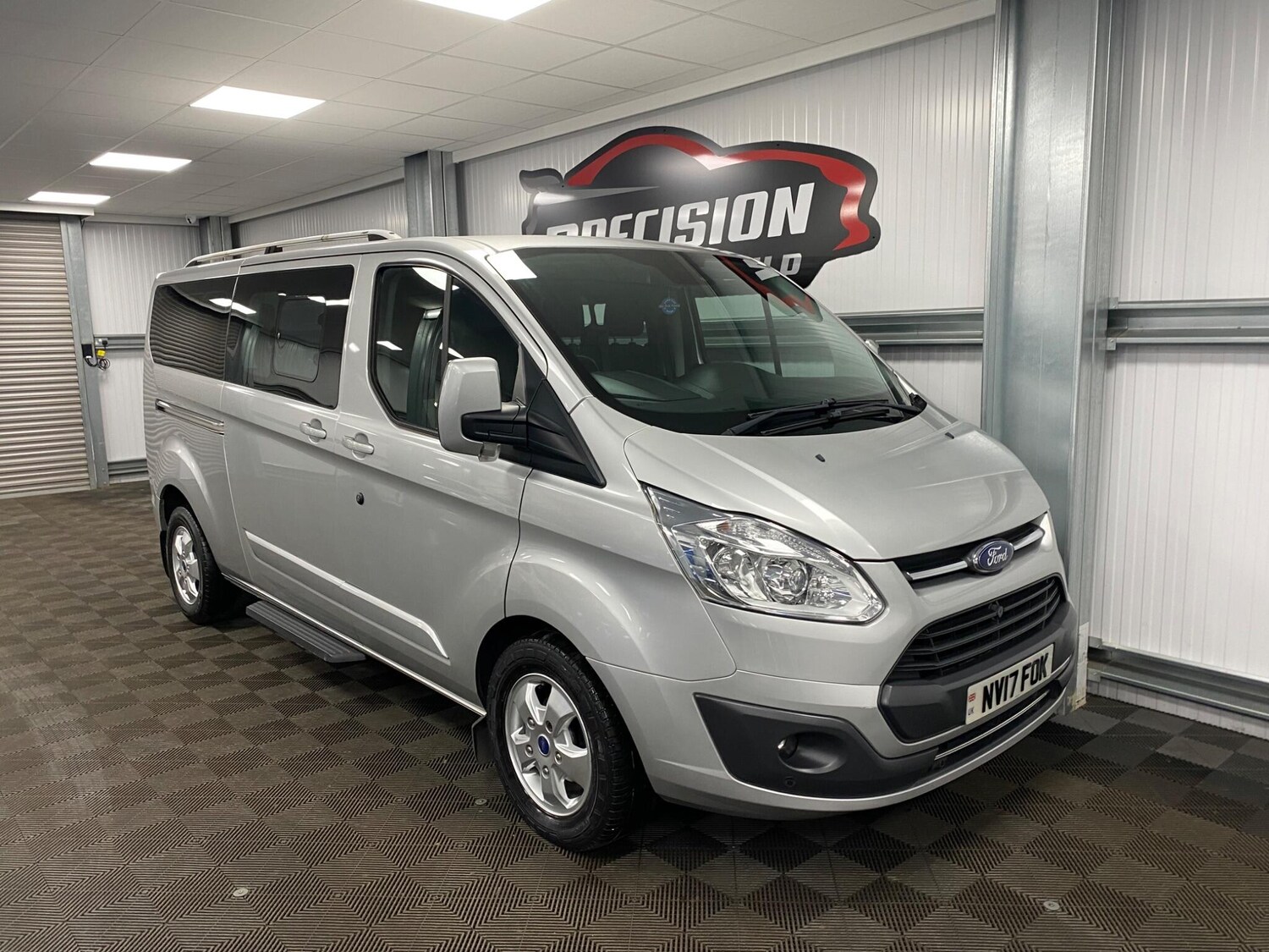 Used Ford Tourneo Custom 2017 for sale - 75990555: Photo 2