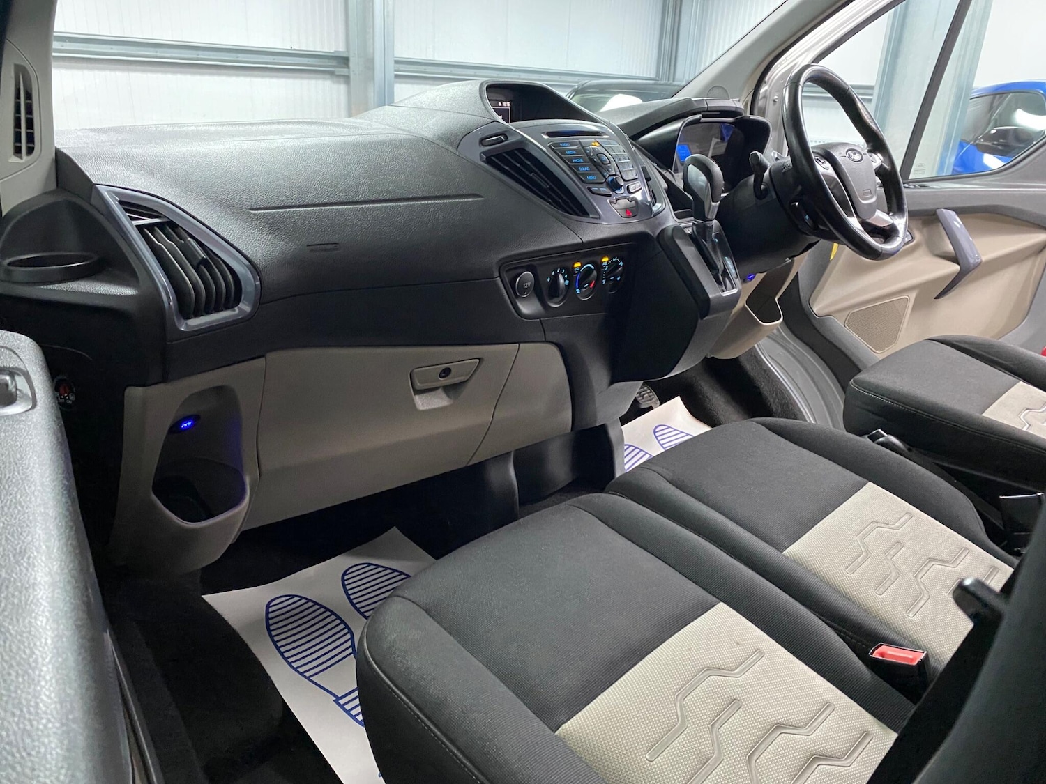 Used Ford Tourneo Custom 2017 for sale - 75990555: Photo 30