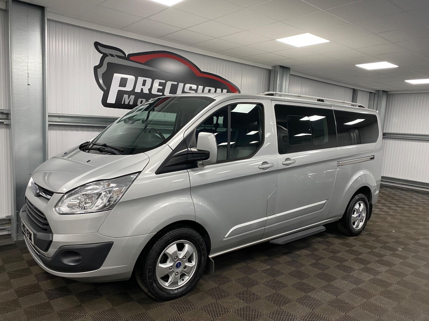 Used Ford Tourneo Custom 2017 for sale - 75990555: Photo 6