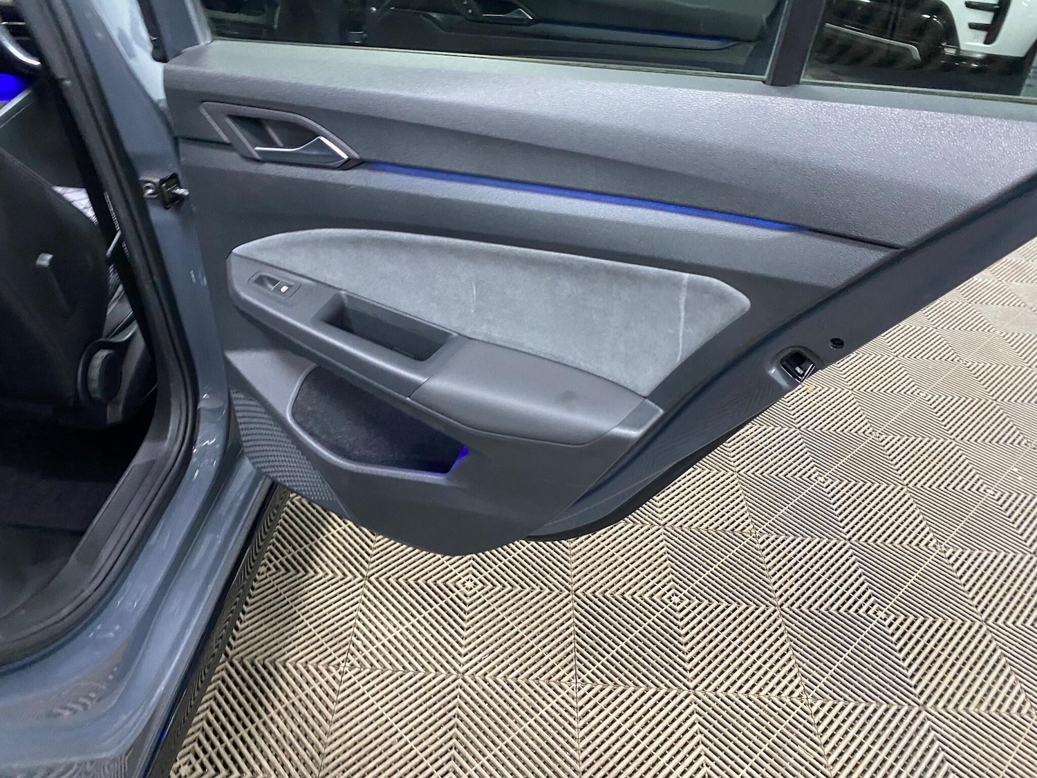 Used Volkswagen Golf 2020 for sale - 77202491: Photo 46