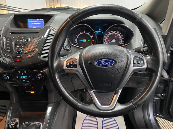 Used Ford Ecosport 2015 for sale - 76260297: Photo 32
