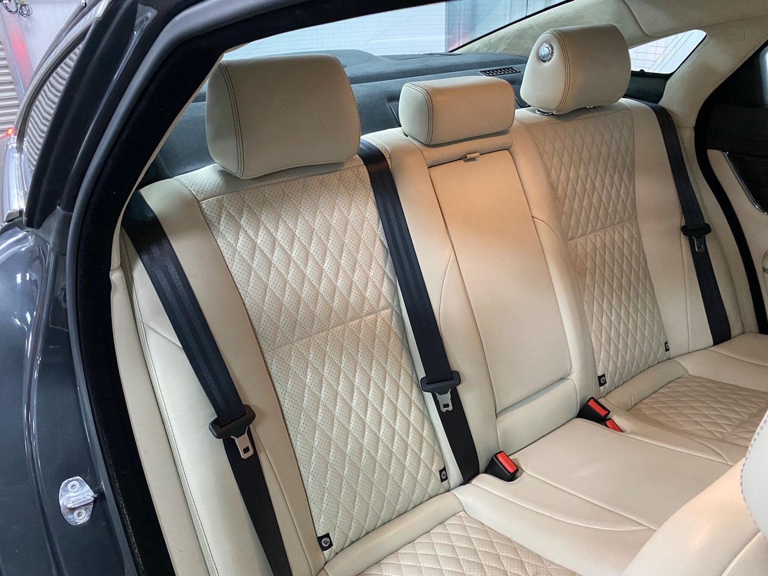 Used Jaguar XJ 2016 for sale - 76991093: Photo 34