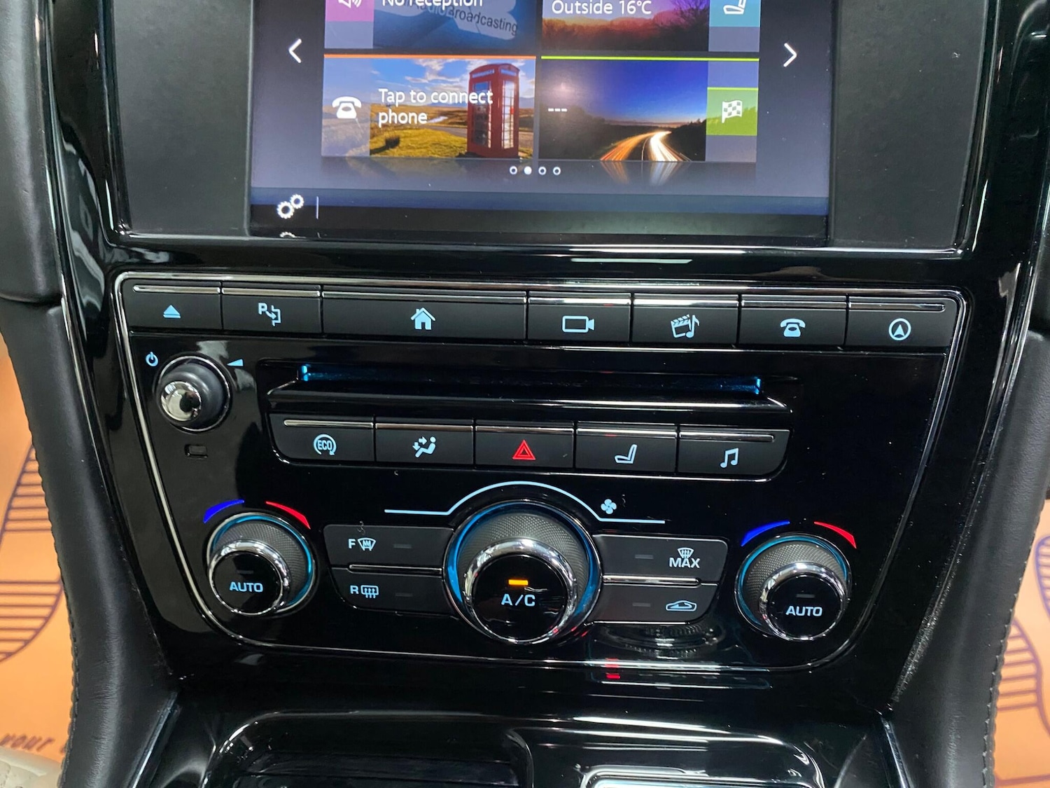 Used Jaguar XJ 2016 for sale - 76991093: Photo 44