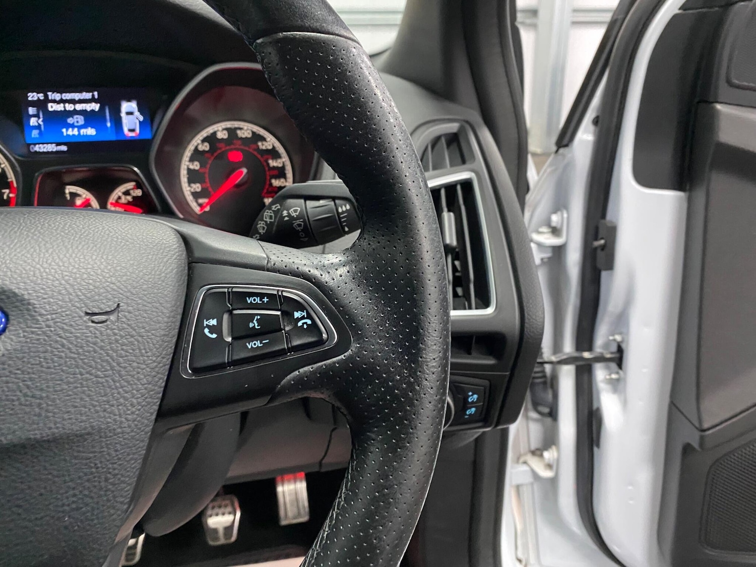 Used Ford Focus 2016 for sale - 76988337: Photo 41