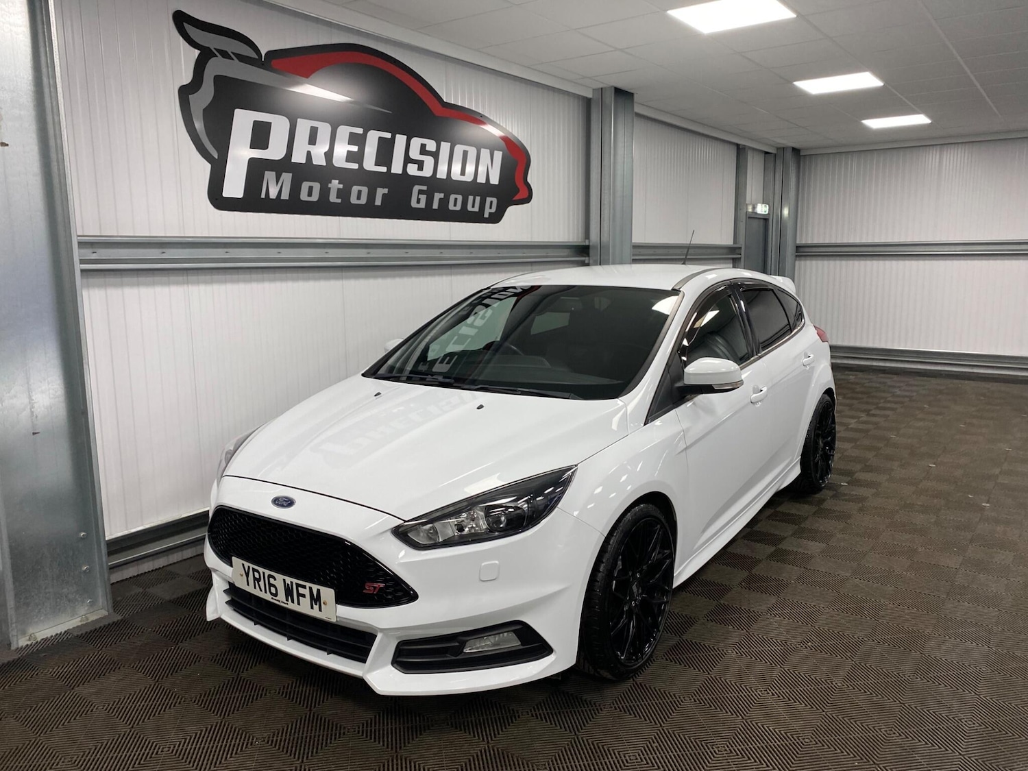 Used Ford Focus 2016 for sale - 76988337: Photo 8